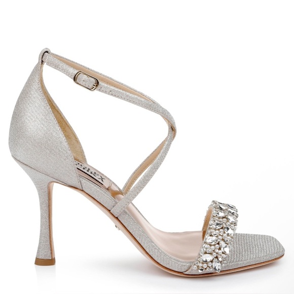 Badgley Mischka Nala Silver Curvy Strappy Stiletto Heels- Size 8.5 - Picture 2 of 9